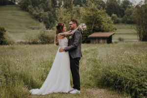 Hochzeitsfotografie Fotoreportage Hochzeit Altishofen Eschenbach Hügi Event Brautpaar